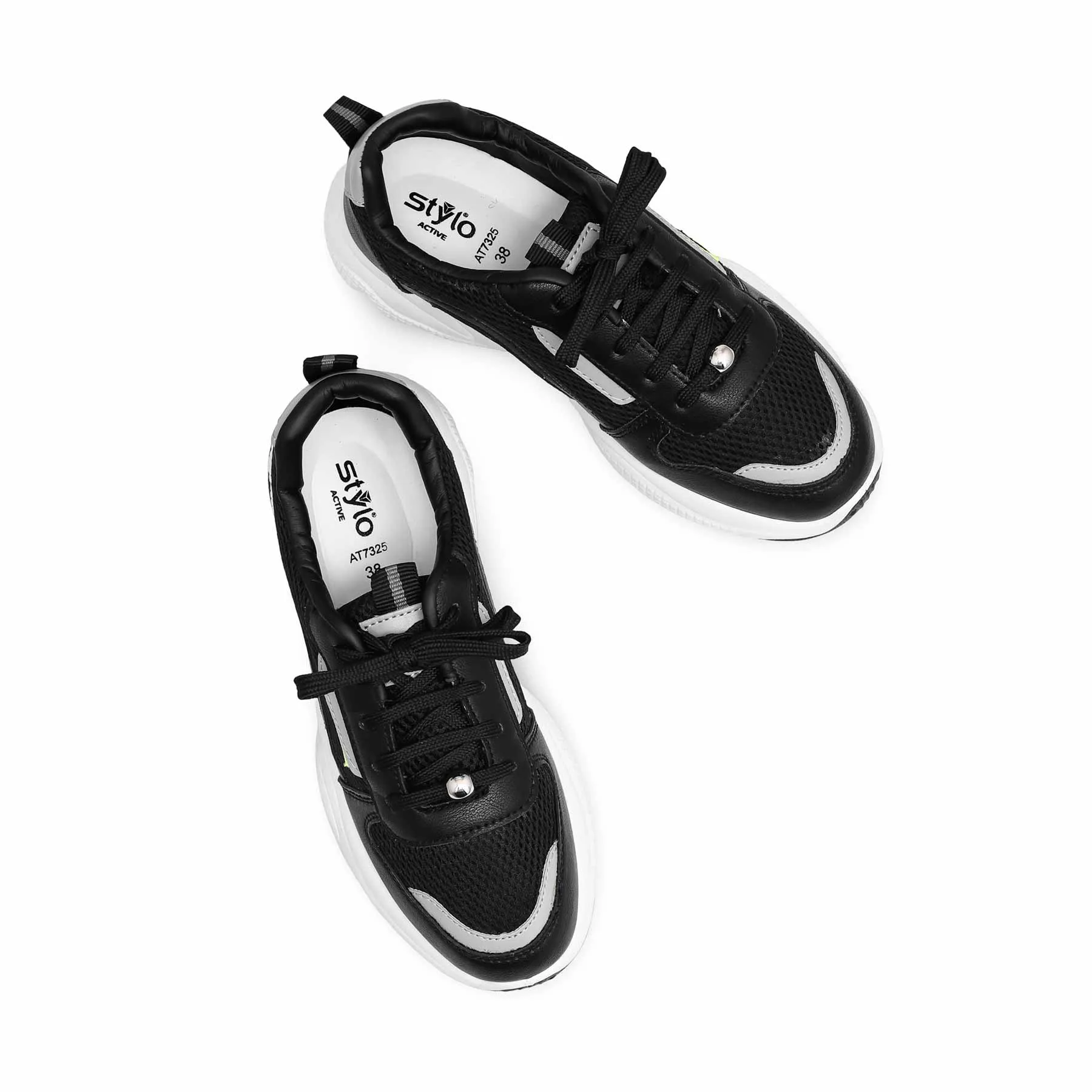 Black Women Casual Sneaker AT7325