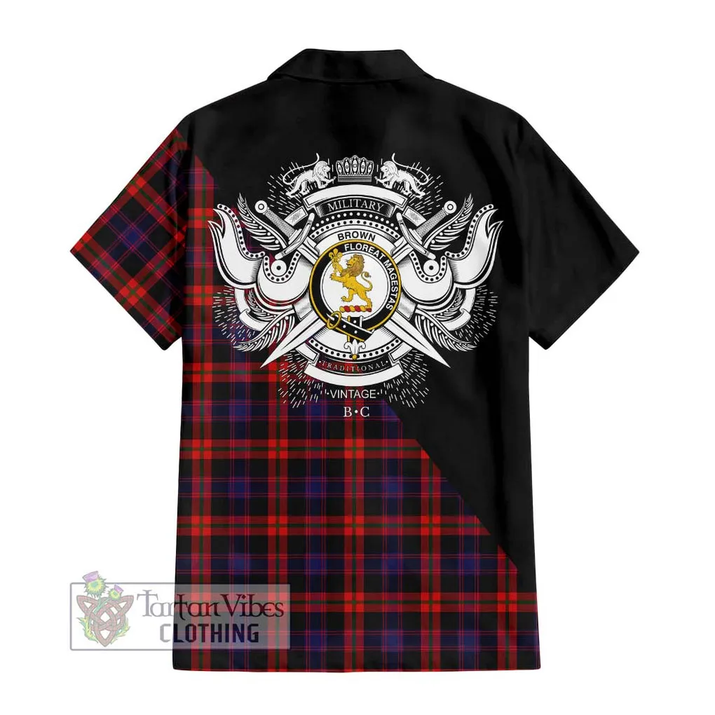 Brown (Broun) Tartan Short Sleeve Button Shirt with Family Crest and Military Logo Style