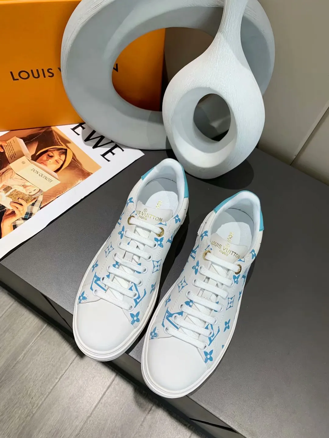 CE - LUV Casual Low Blue White Sneaker