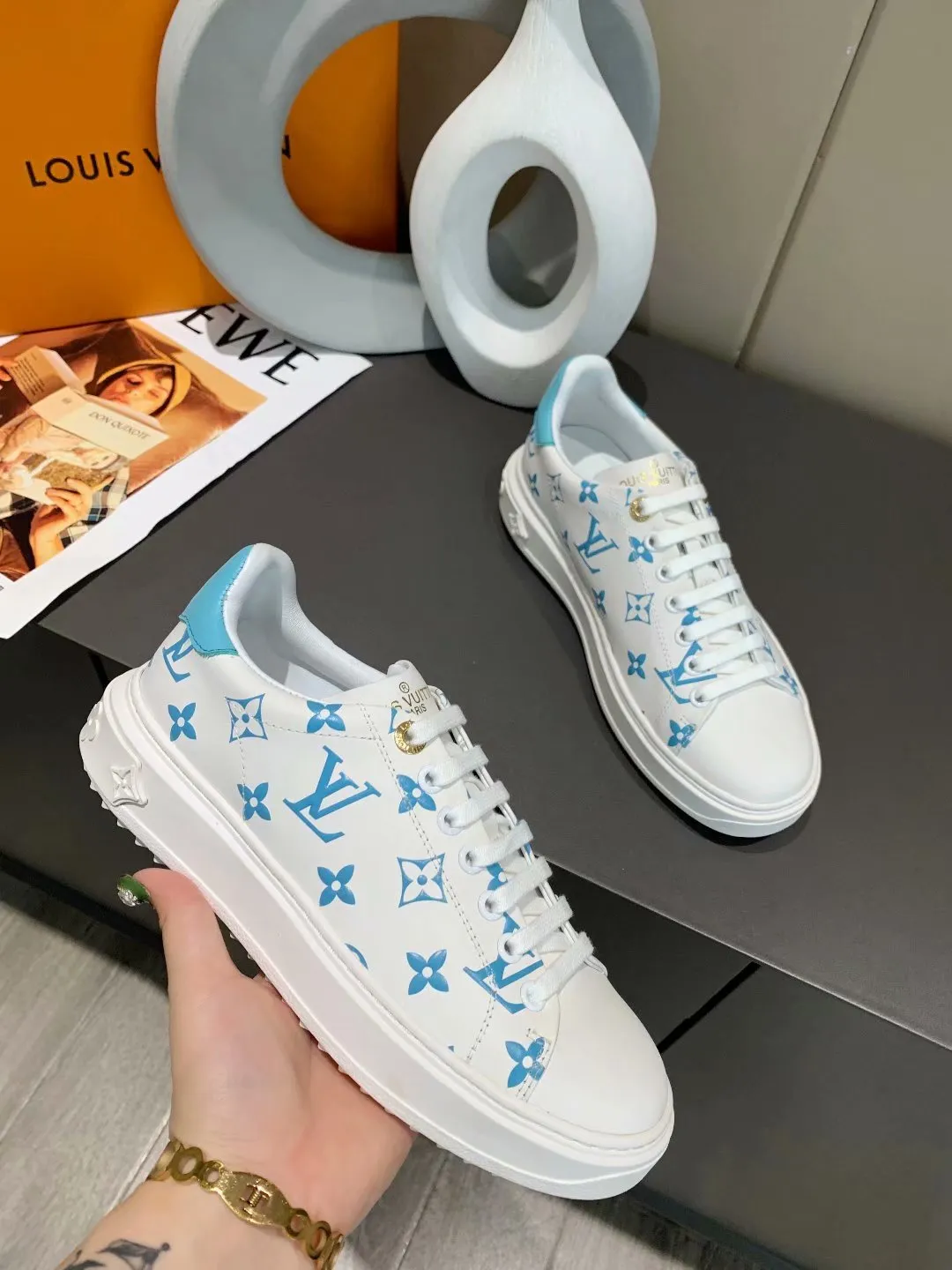 CE - LUV Casual Low Blue White Sneaker