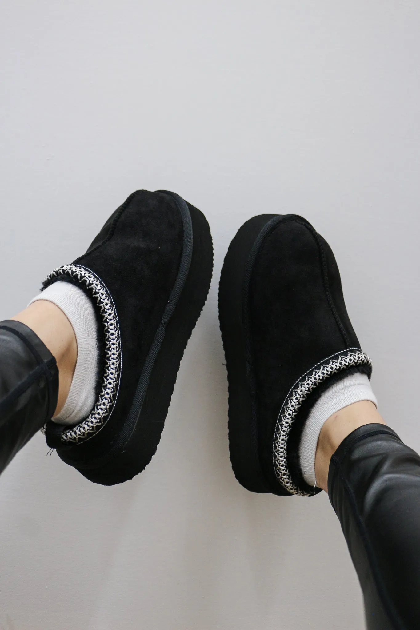 Charlie Black Platform Slipper