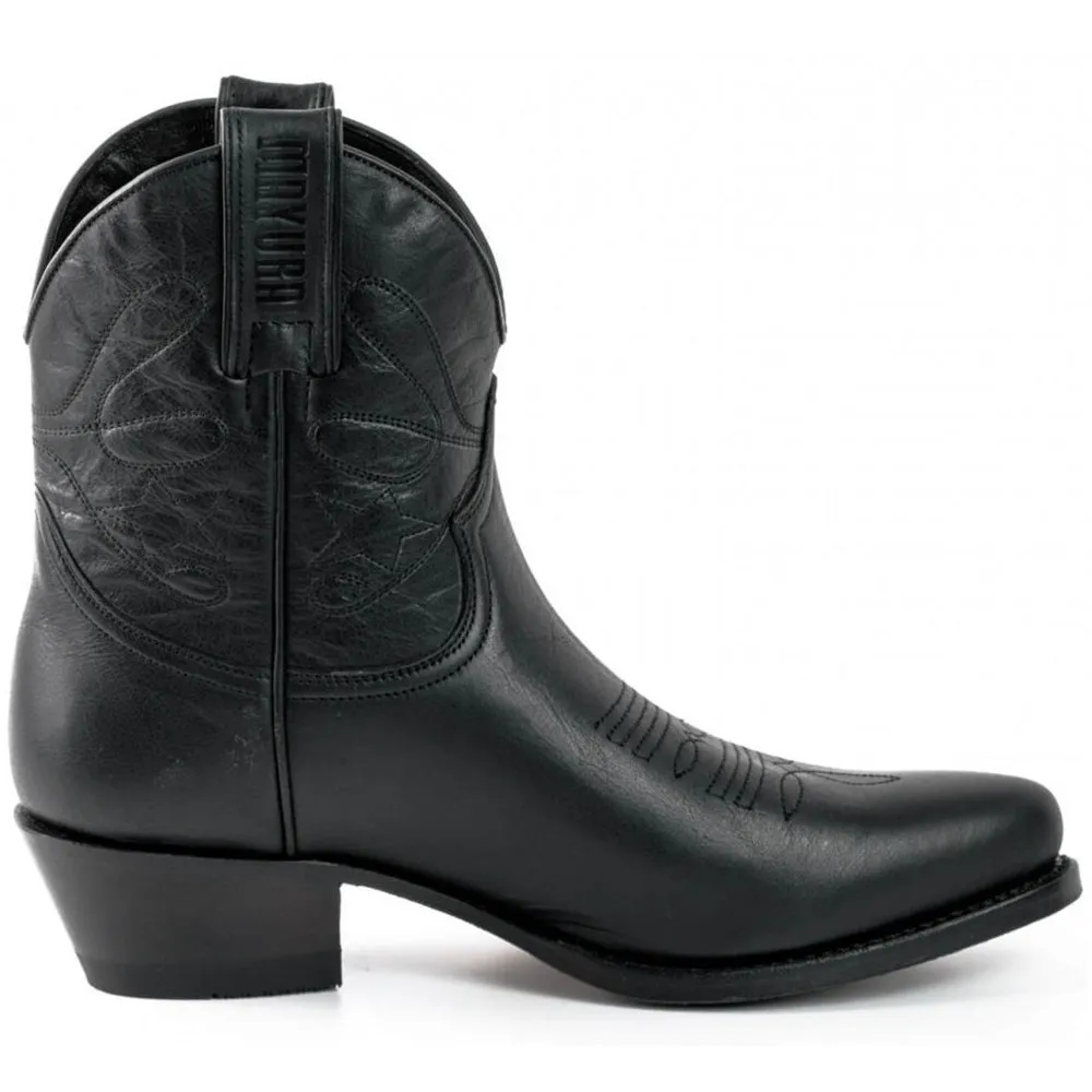 GENUINE LEATHER WOMEN'S BOOTS STAR