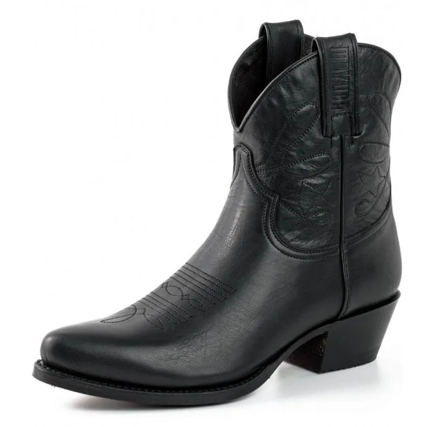 GENUINE LEATHER WOMEN'S BOOTS STAR