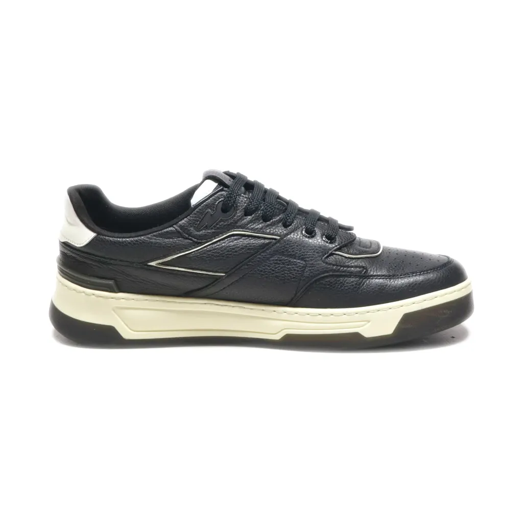 Hugo Boss Baltimore Panelled Low-Top Sneakers Leather Black Colour For Men