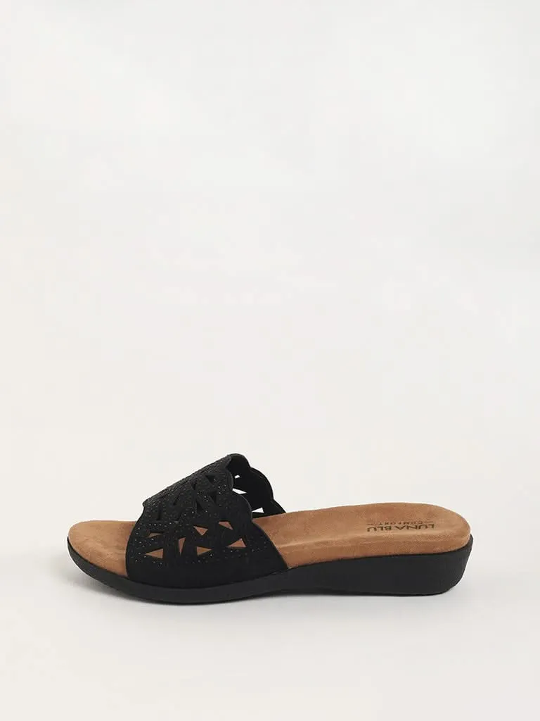 LUNA BLU Black Studded Sandals