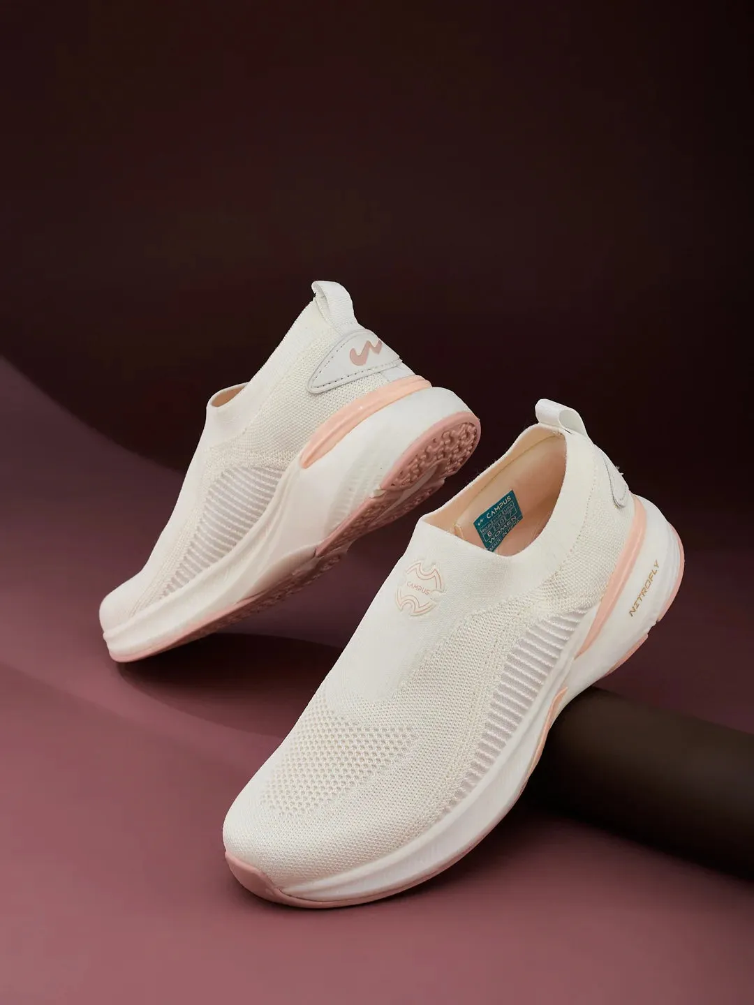 MADRA Off White Women's Walking Shoes