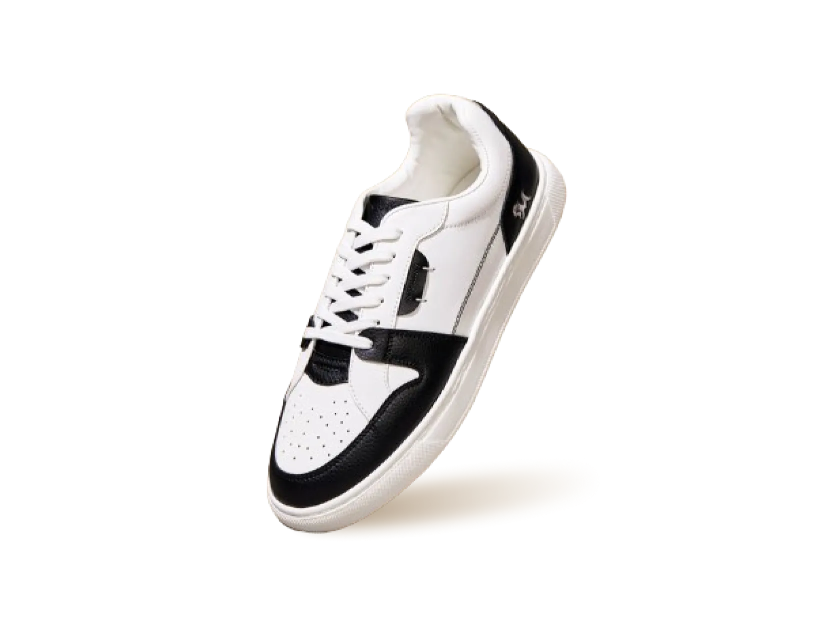 Retro Slick Sneakers : Black and White