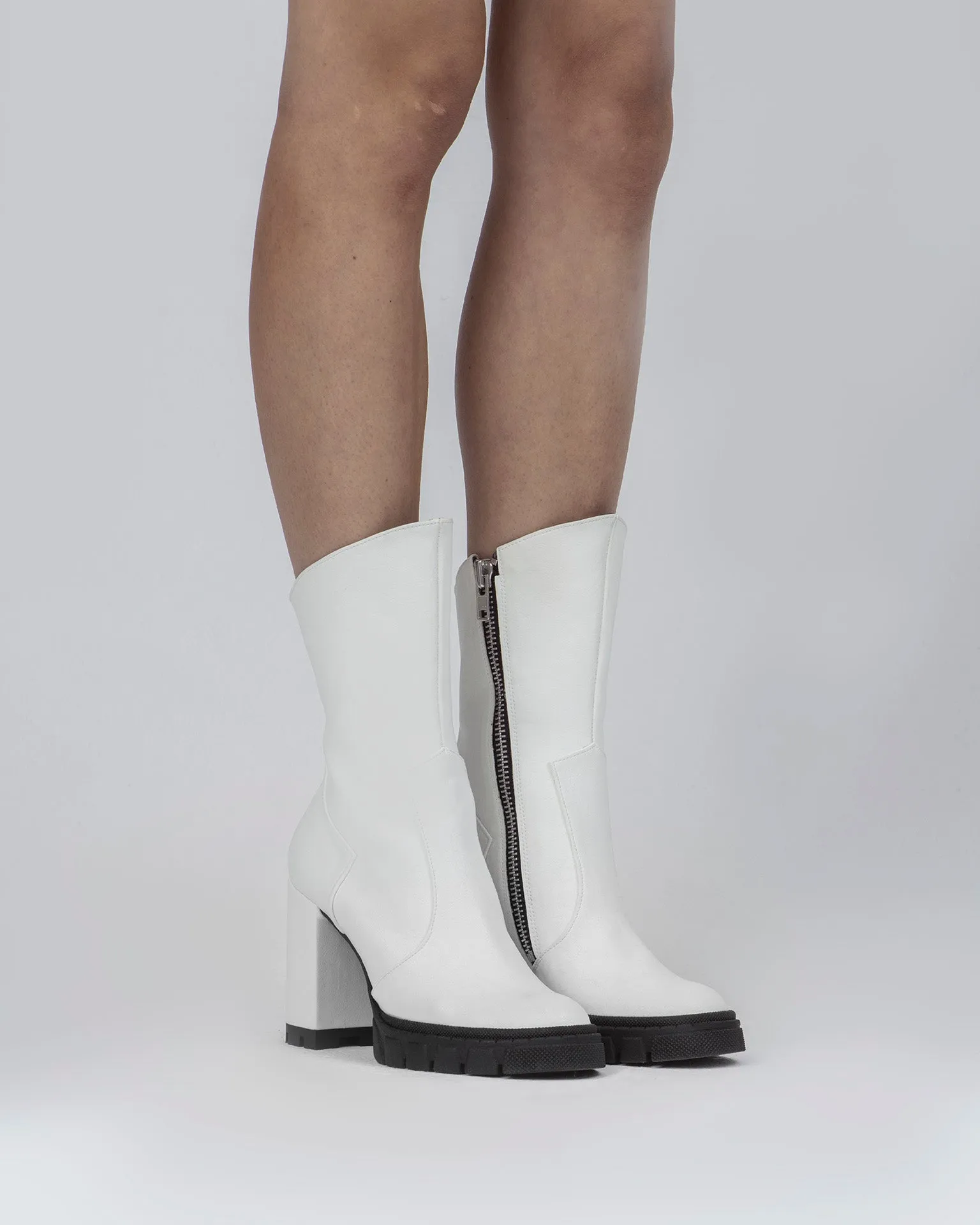 Ritual Boots White