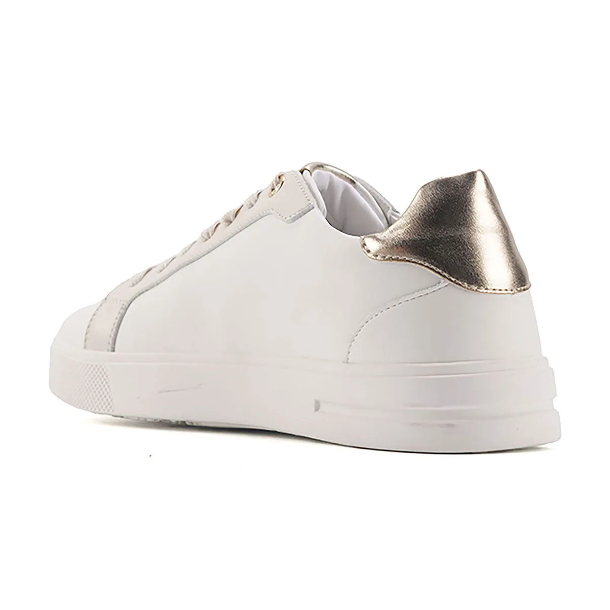 Taada Sneaker - White