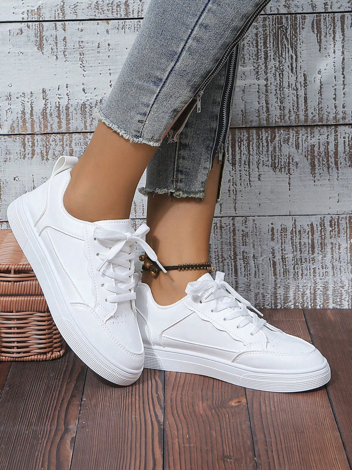 Women White Sneakers Spring Autumn Sport Running Shoes Casual Lace Up Flat Skid-Proof Shoes