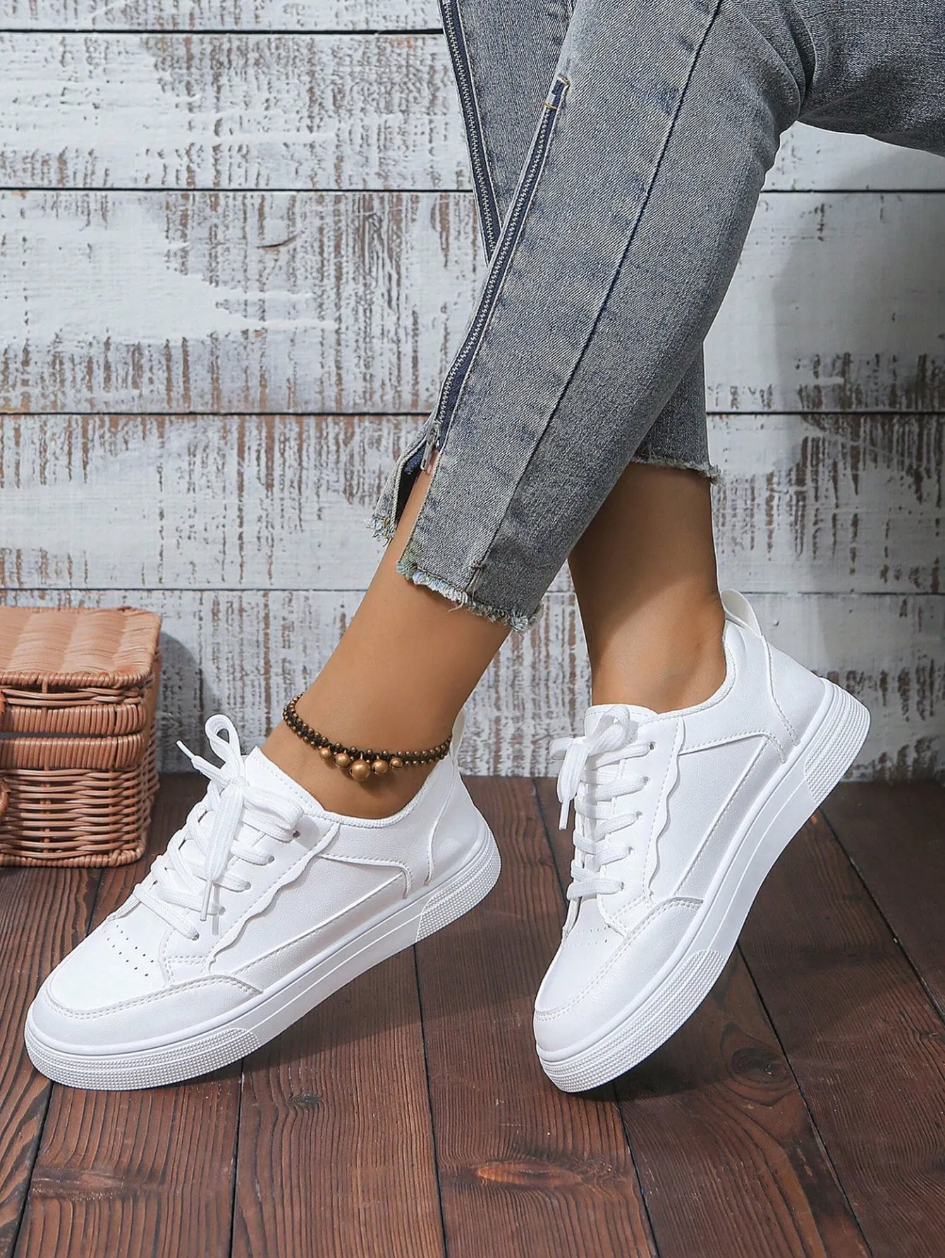 Women White Sneakers Spring Autumn Sport Running Shoes Casual Lace Up Flat Skid-Proof Shoes